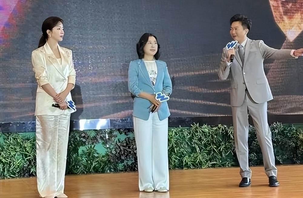 同为5亿俱乐部成员，詹杜库哈谁最实至名归呢？